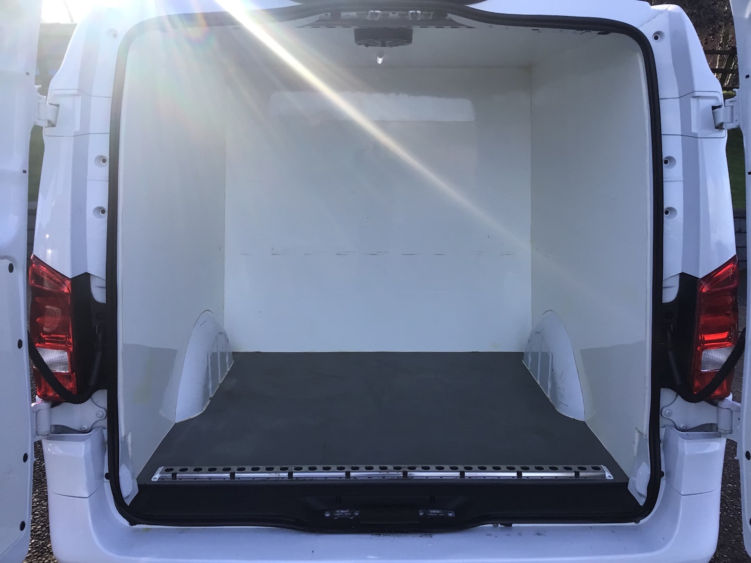 Used Mercedes-Benz Vito 2020 for sale - 77519205: Photo 11