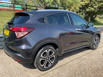 Used Honda HR-V 2018 for sale - 78979599: Photo