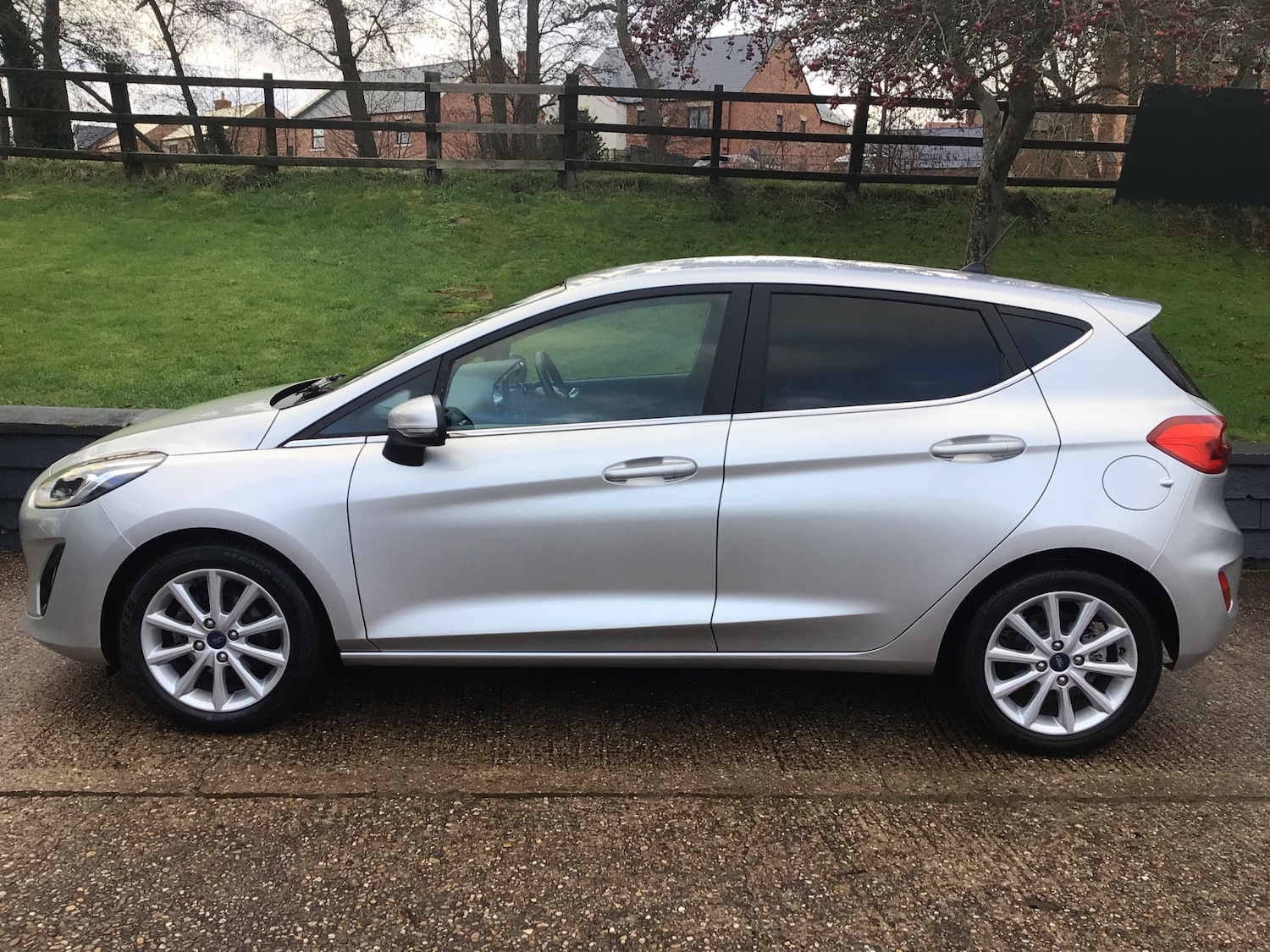 Used Ford Fiesta 2017 for sale - 77170755: Photo 6