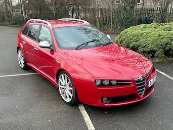 2011 (61) - 2.0 JTDM 16V Lusso Sport Wagon Estate 170bhp 5-Door