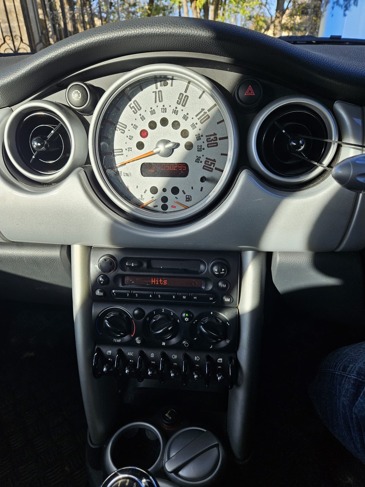 Used MINI Hatch 2003 for sale - 76958249: Photo 12