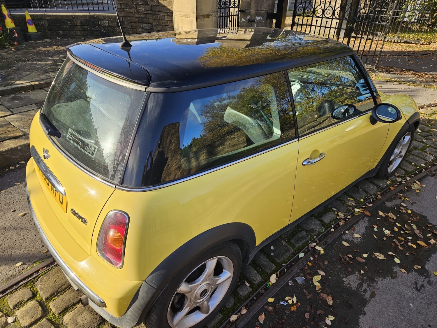 Used MINI Hatch 2003 for sale - 76958249: Photo 4