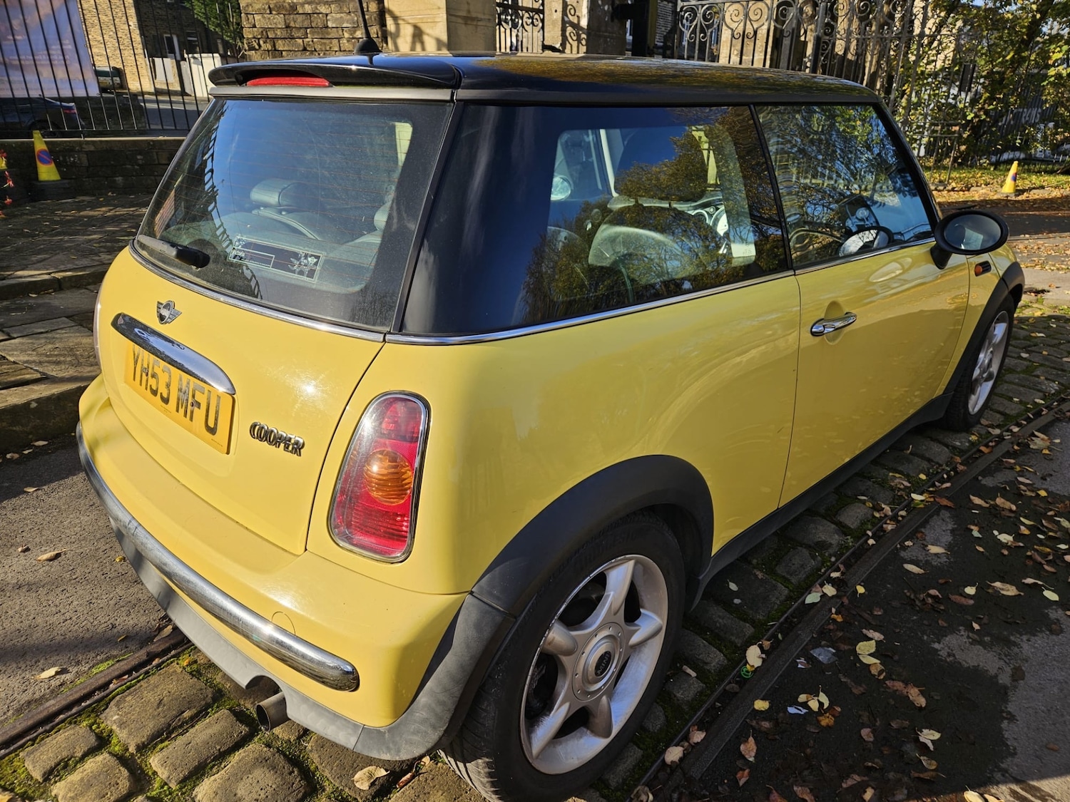 Used MINI Hatch 2003 for sale - 76958249: Photo 9