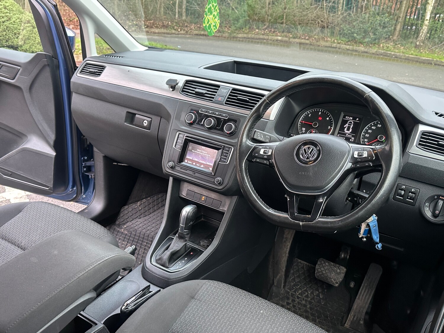 Used Volkswagen Caddy Maxi Life 2018 for sale - 77136926: Photo 22