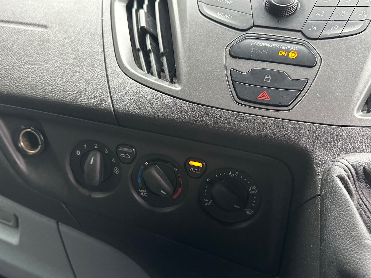 Used Ford Transit Custom 2017 for sale - 76127657: Photo 10