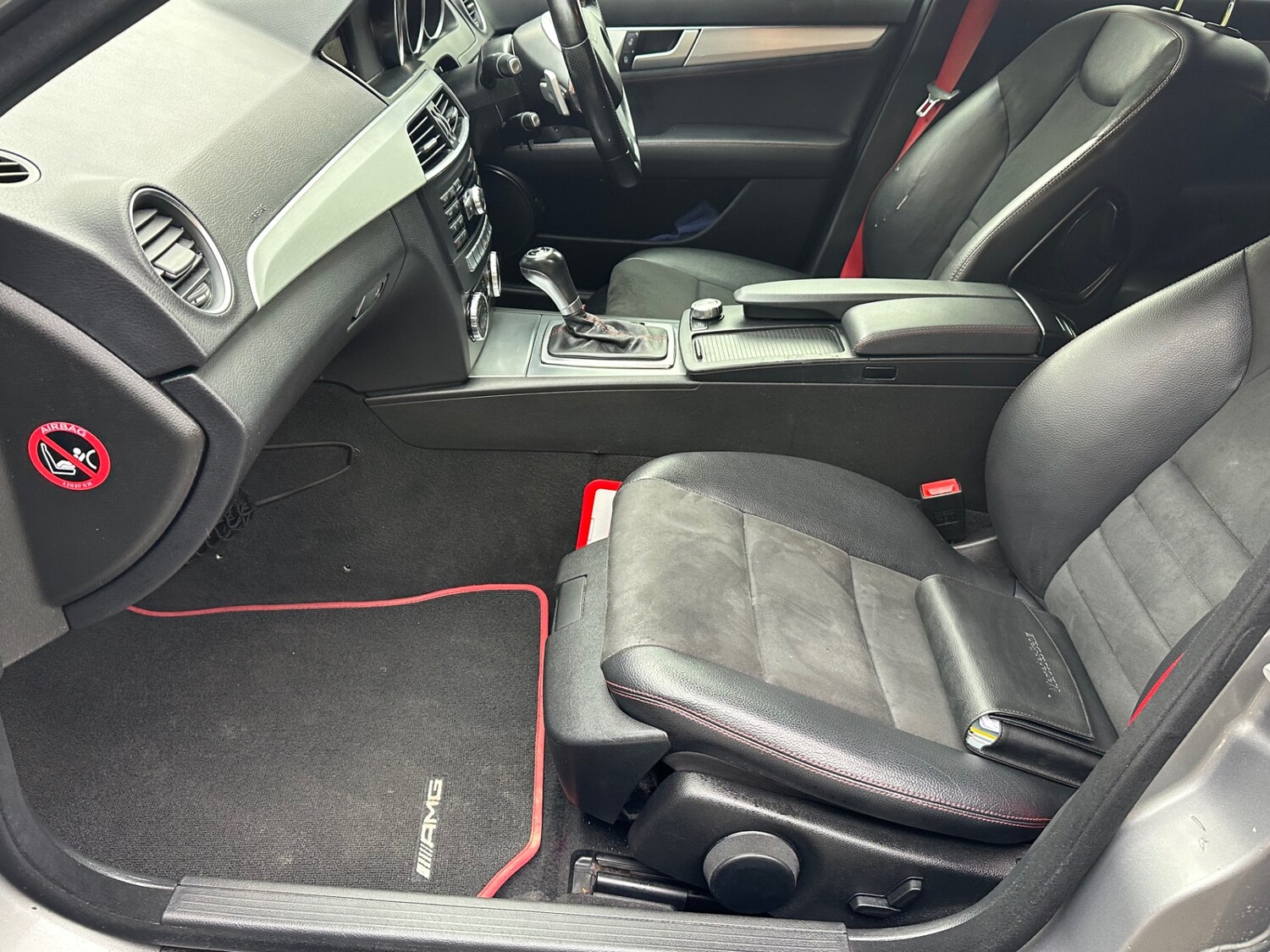 Used Mercedes-Benz C Class 2012 for sale - 76352858: Photo 12