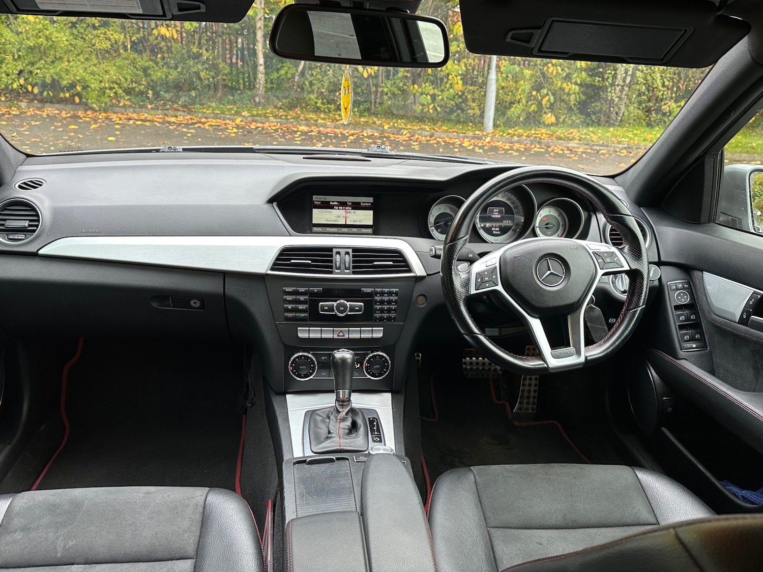 Used Mercedes-Benz C Class 2012 for sale - 76352858: Photo 14