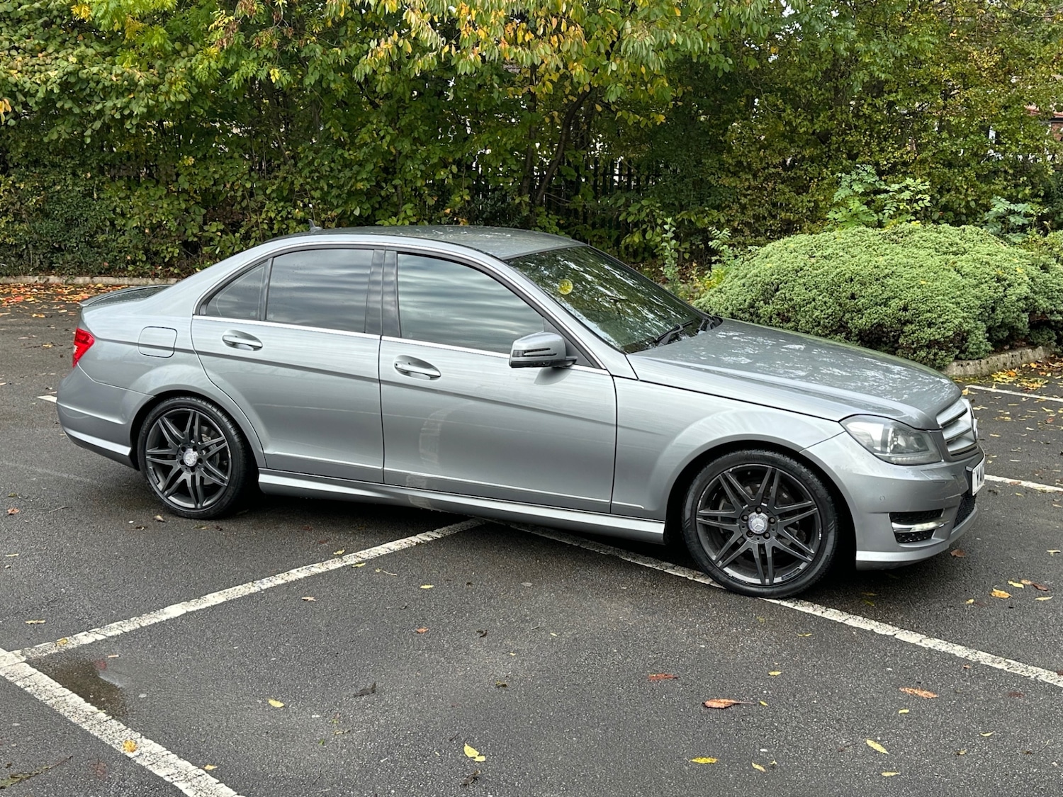 Used Mercedes-Benz C Class 2012 for sale - 76352858: Photo 2