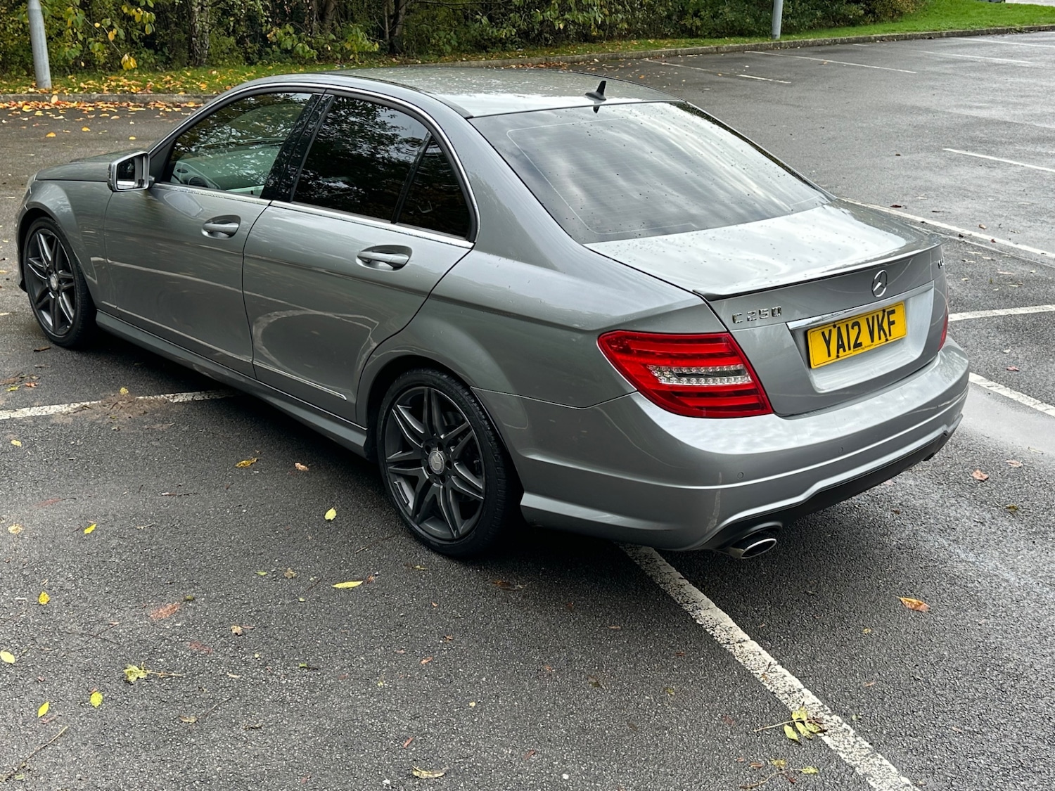 Used Mercedes-Benz C Class 2012 for sale - 76352858: Photo 8