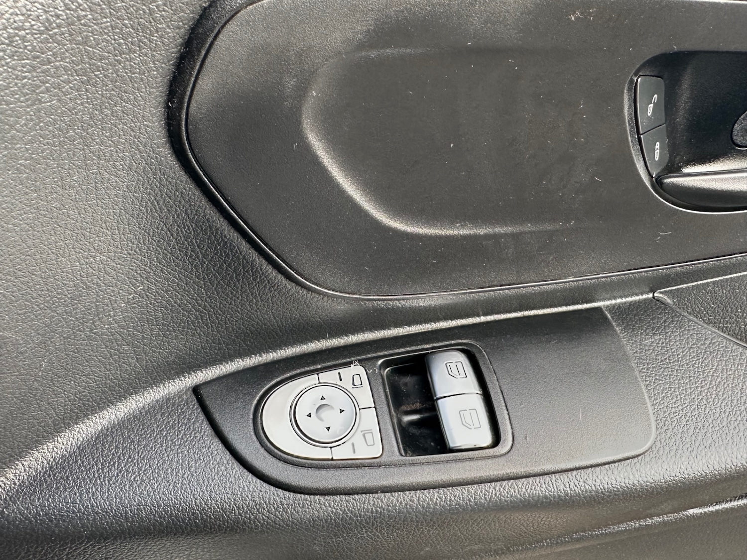 Used Mercedes-Benz Vito 2020 for sale - 76669227: Photo 21