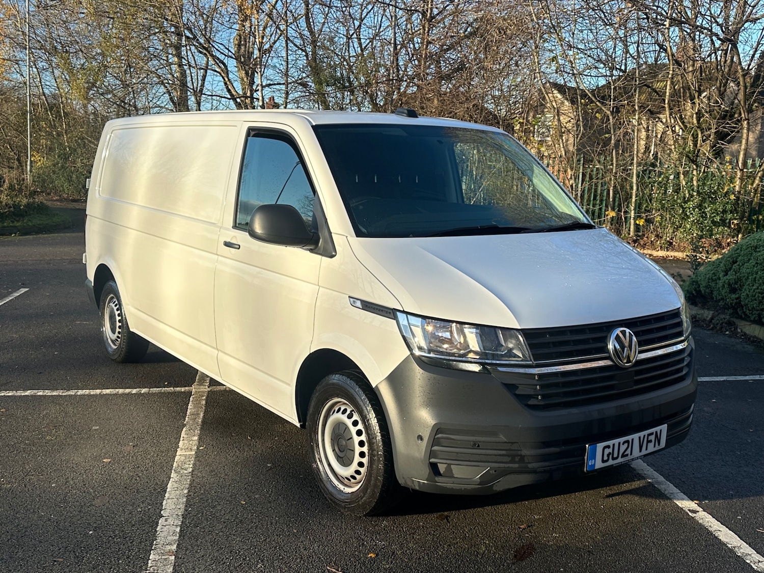 Used Volkswagen Transporter 2021 for sale - 76757183: Photo 1