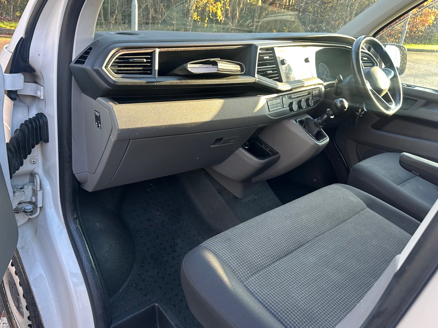 Used Volkswagen Transporter 2021 for sale - 76757183: Photo 11