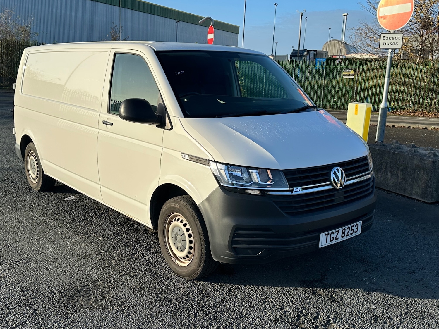 Used Volkswagen Transporter 2021 for sale - 76722440: Photo 1