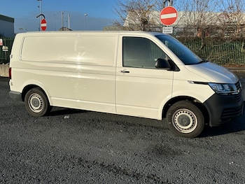 Used Volkswagen Transporter 2021 for sale - 76722440: Photo