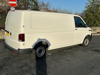 Used Volkswagen Transporter 2021 for sale - 76722440: Photo