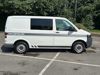 Used Volkswagen Transporter 2013 for sale - 79011037: Photo