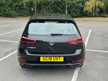 Used Volkswagen Golf 2018 for sale - 75639095: Photo