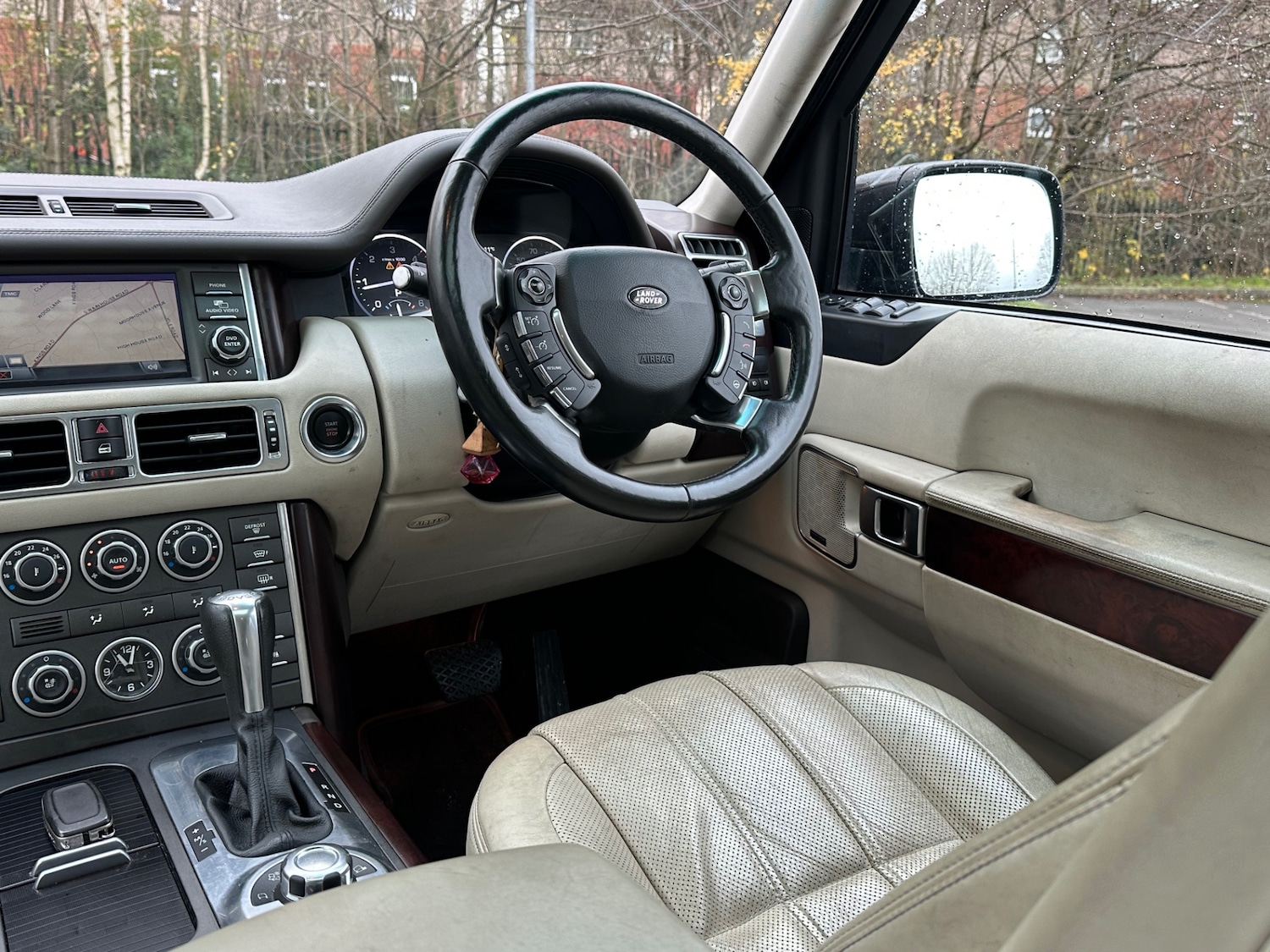 Used Land Rover Range Rover 2010 for sale - 76895841: Photo 15