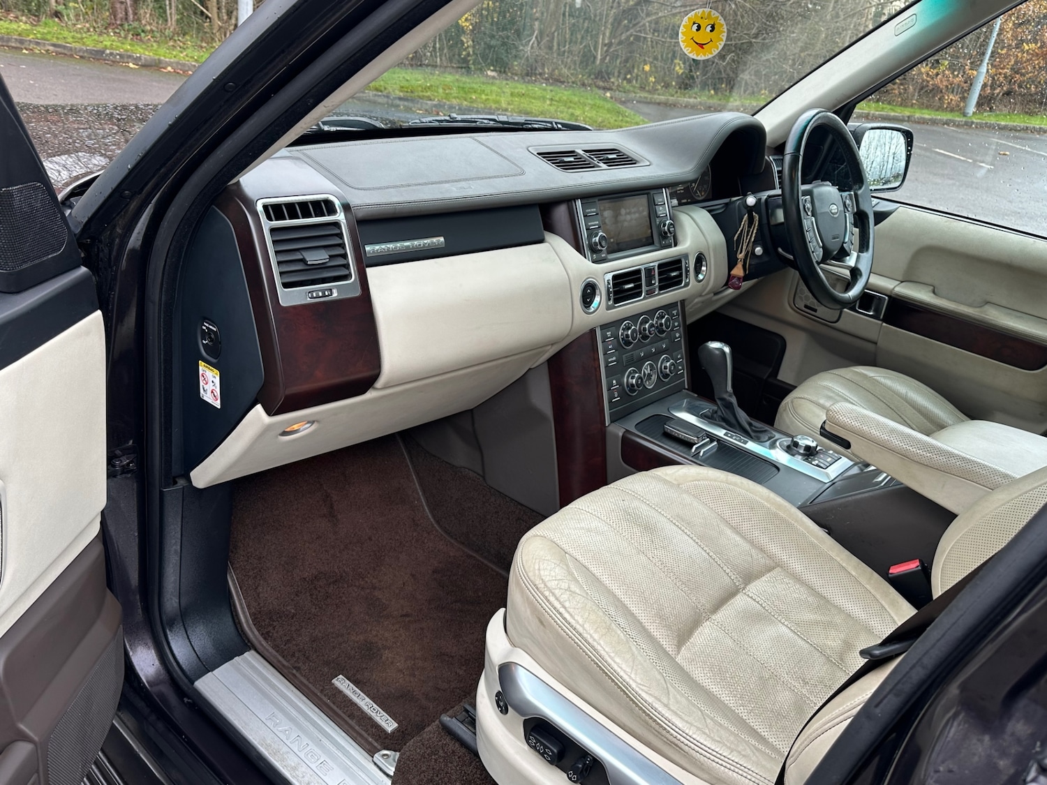 Used Land Rover Range Rover 2010 for sale - 76895841: Photo 9