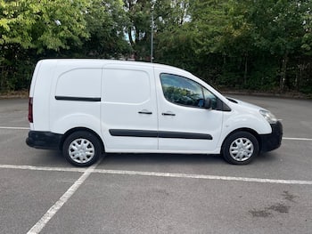 Used Peugeot Partner 2017 for sale - 79841877: Photo