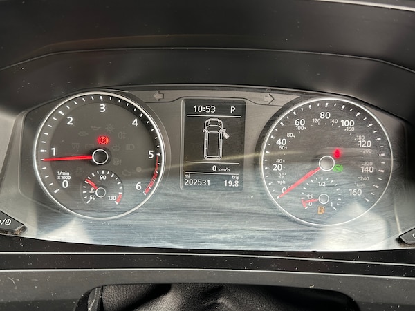 Used Volkswagen Transporter 2018 for sale - 76076307: Photo 13