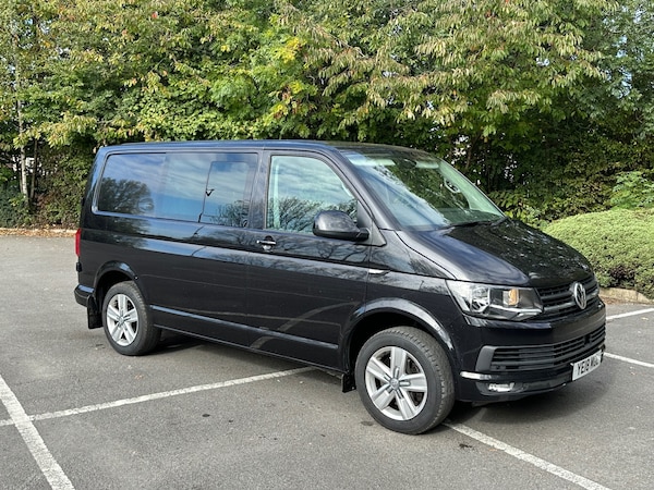 Used Volkswagen Transporter 2018 for sale - 76076307: Photo 2