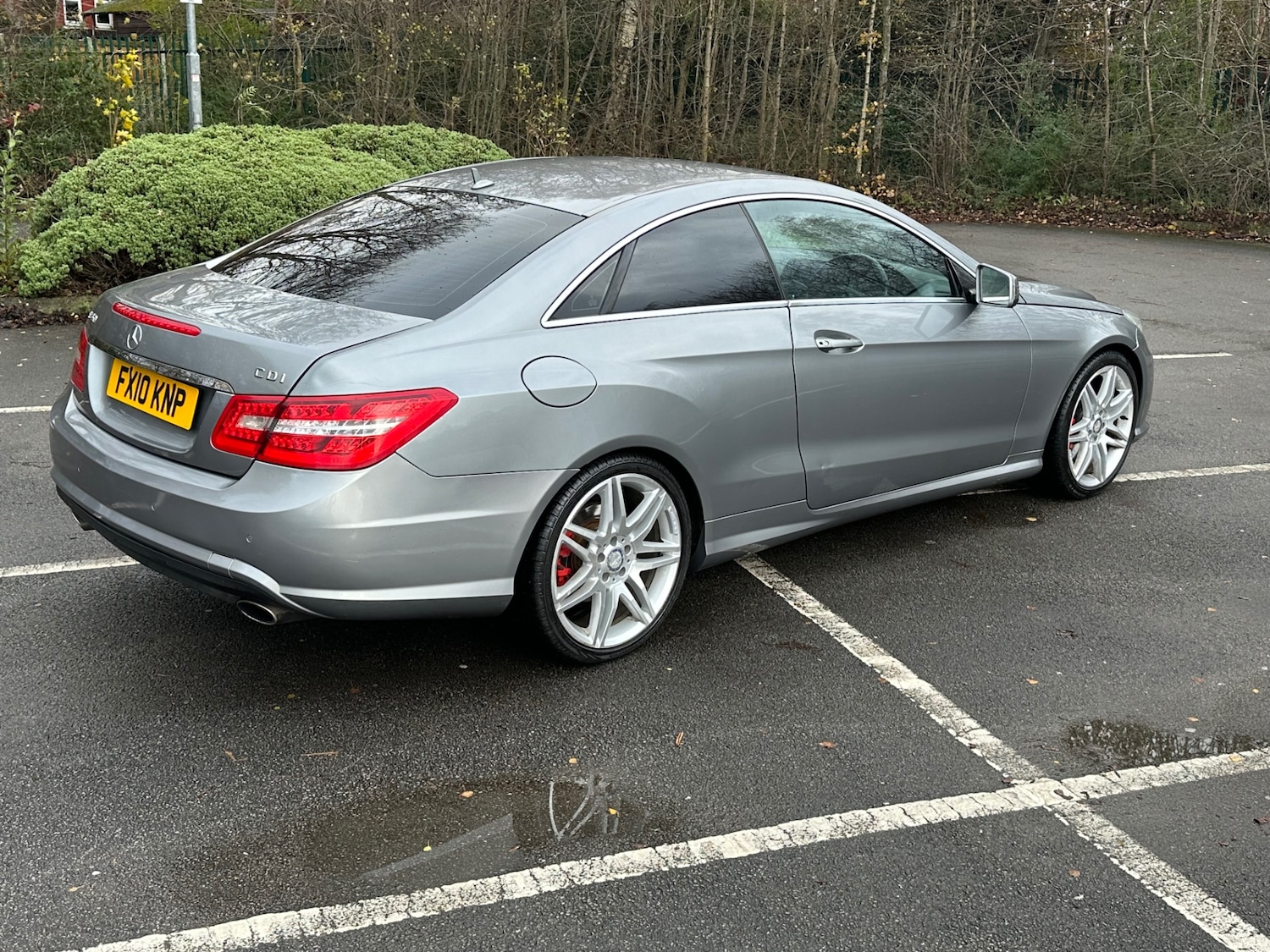 Used Mercedes-Benz E Class 2010 for sale - 76757359: Photo 3