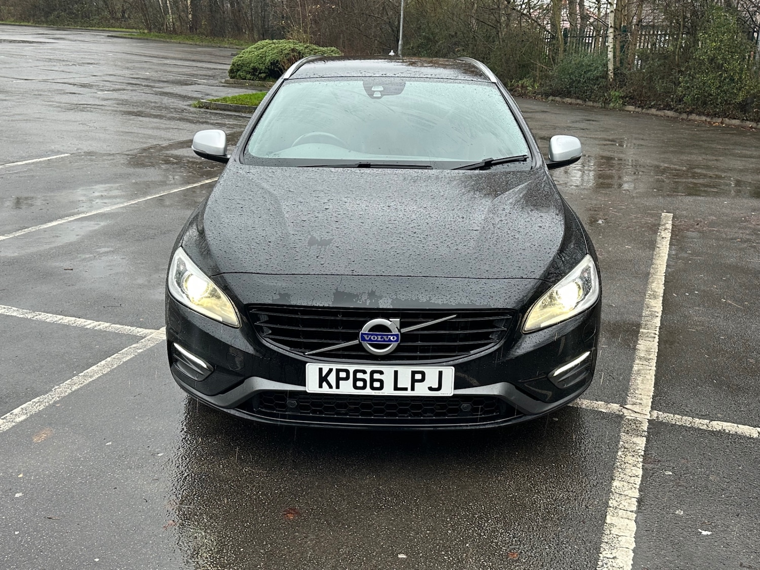 Used Volvo V60 2016 for sale - 76946812: Photo 12