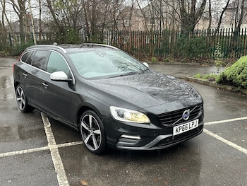 Used Volvo V60 2016 for sale - 76946812: Photo