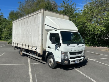 Used Mitsubishi Canter 2018 for sale - 74565768: Photo