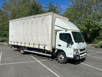 Used Mitsubishi Canter 2018 for sale - 74565768: Photo