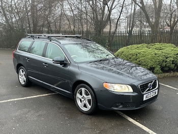 Used Volvo V70 2013 for sale - 77225387: Photo