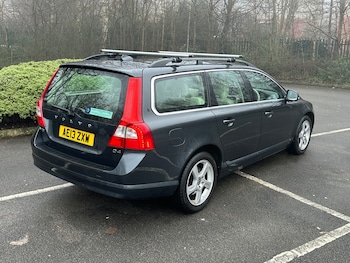 Used Volvo V70 2013 for sale - 77225387: Photo