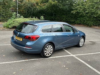 Used Vauxhall Astra 2015 for sale - 75847952: Photo