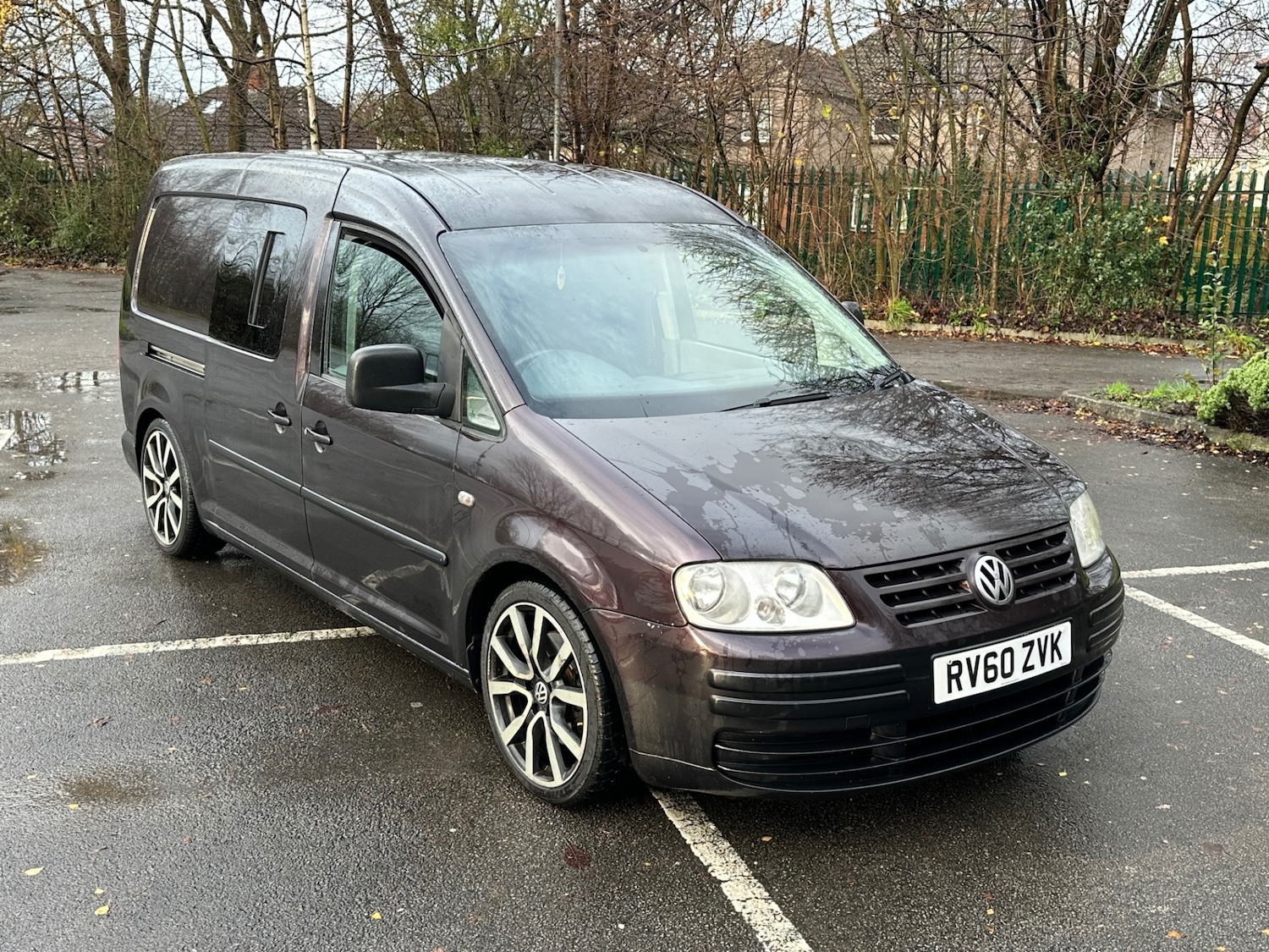 Used Volkswagen Caddy Maxi 2010 for sale - 76860464: Photo 1