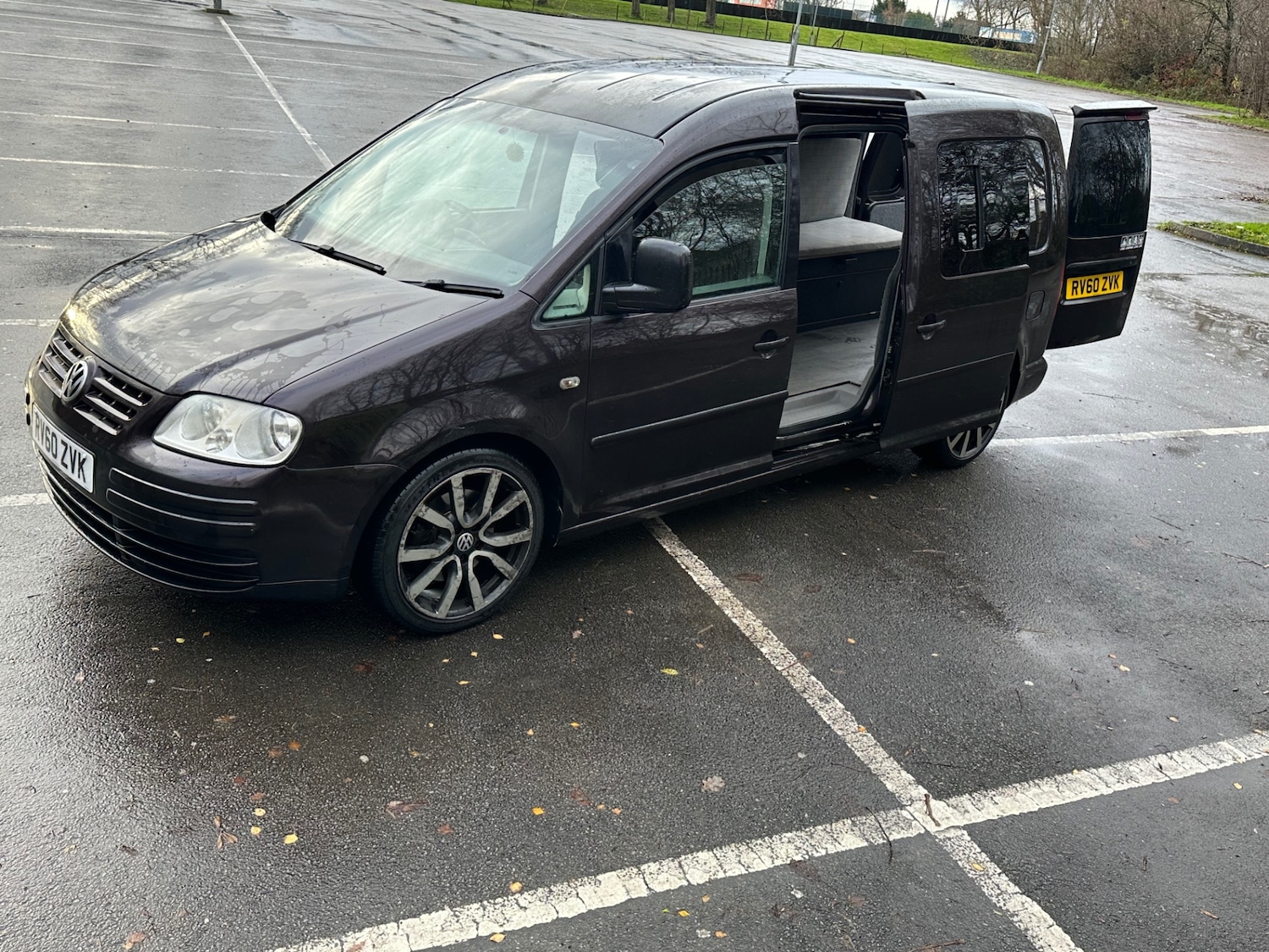 Used Volkswagen Caddy Maxi 2010 for sale - 76860464: Photo 21