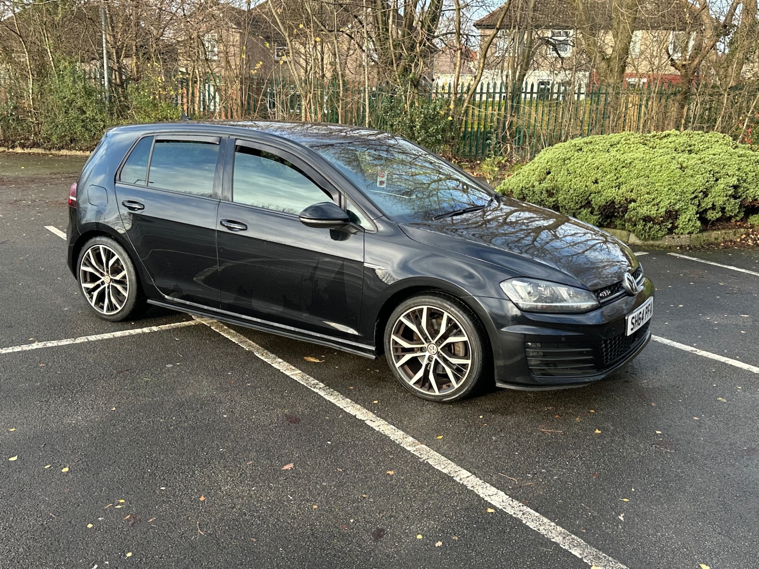 Used Volkswagen Golf 2014 for sale - 76908147: Photo 2