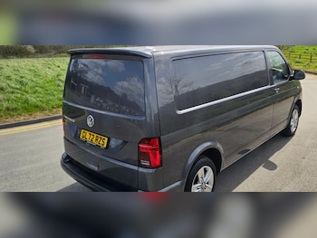 Used Volkswagen Transporter 2023 for sale - 78407168: Photo