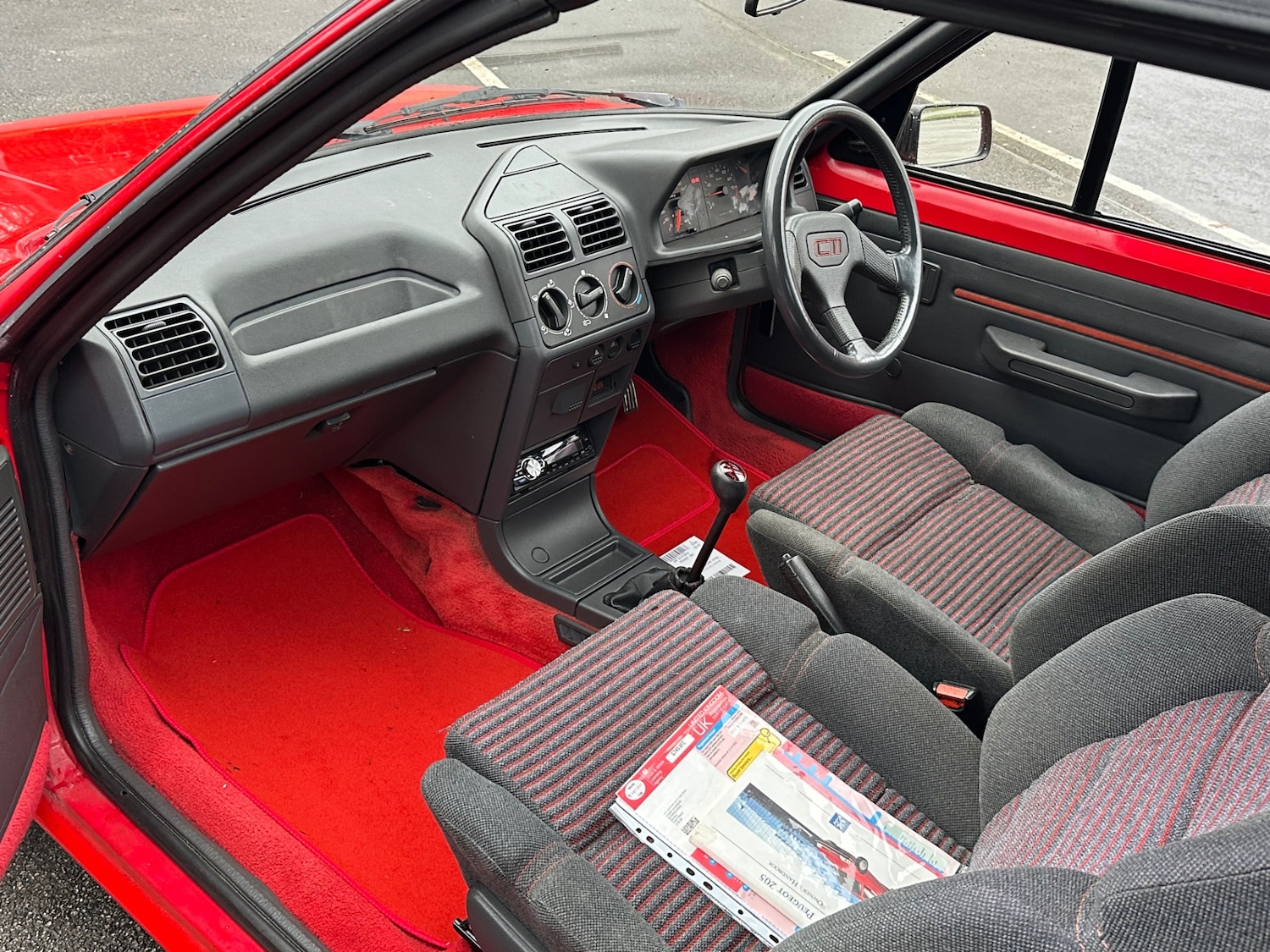 Used Peugeot 205 1990 for sale - 77148963: Photo 14