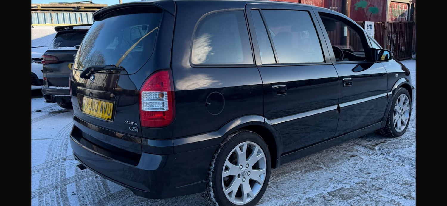 Used Vauxhall Zafira 2003 for sale - 78122826: Photo 2