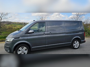 Used Volkswagen Transporter 2023 for sale - 78407161: Photo