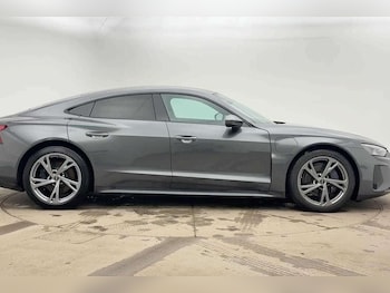 Used Audi e-tron GT 2022 for sale - 77552943: Photo