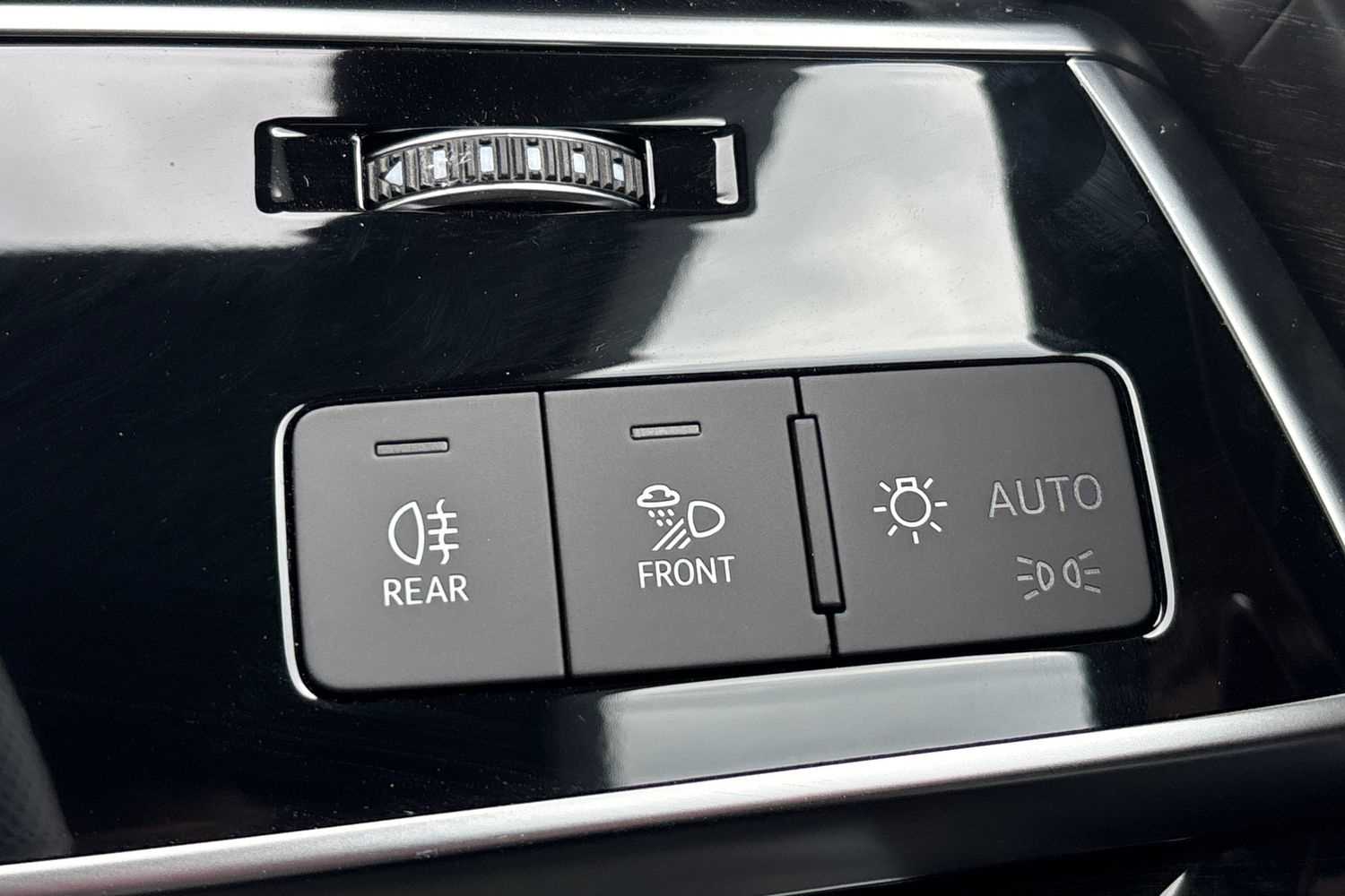 Used Audi Q7 2025 for sale - 76856944: Photo 32