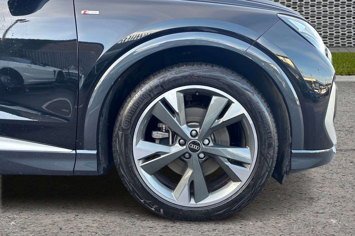 Used Audi Q4 e-tron 2023 for sale - 77076612: Photo 10