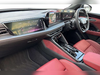 Used Audi Q5 2025 for sale - 76789178: Photo