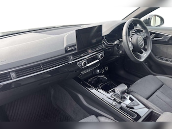 Used Audi A4 2023 for sale - 77943310: Photo