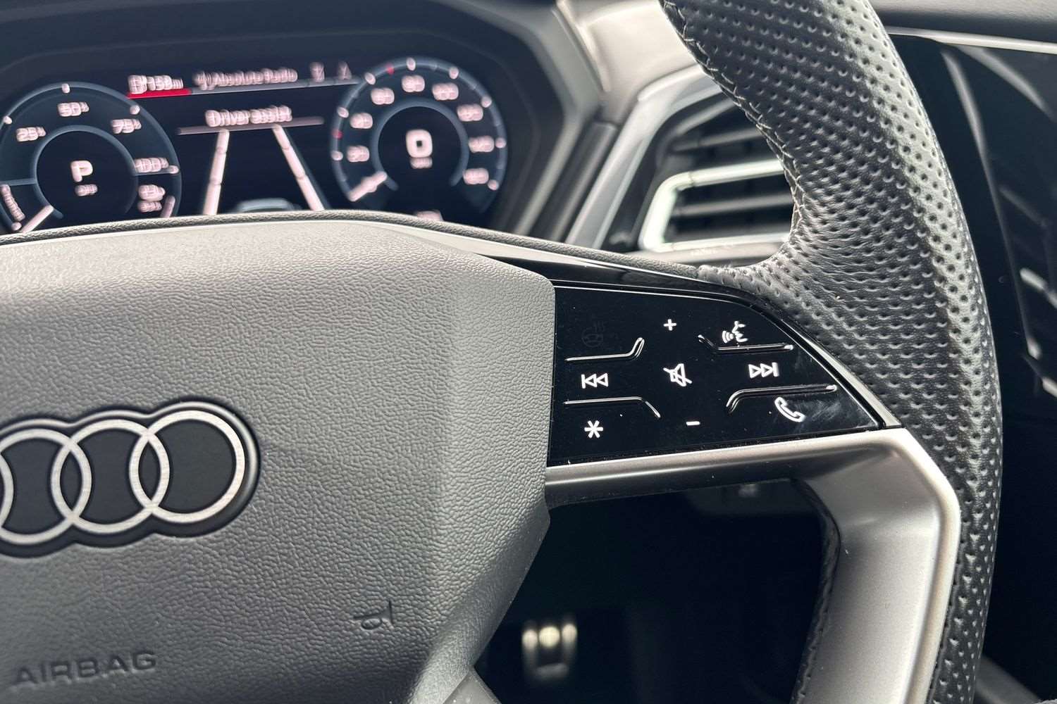 Used Audi Q4 e-tron 2022 for sale - 78173944: Photo 18