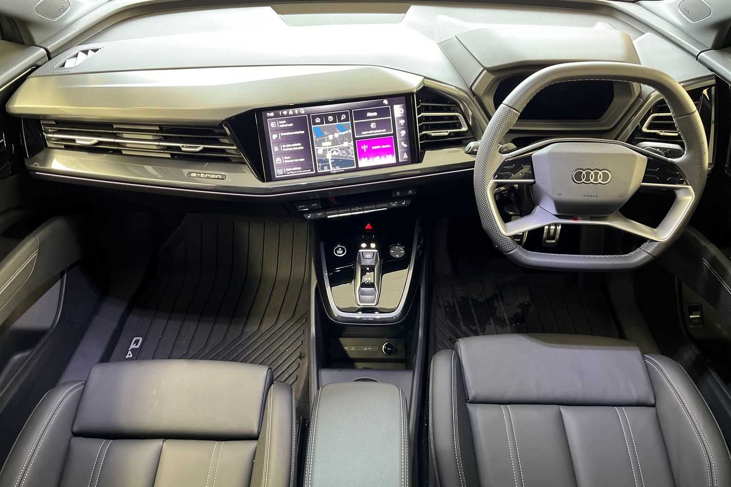 Used Audi Q4 e-tron 2025 for sale - 76576052: Photo 12