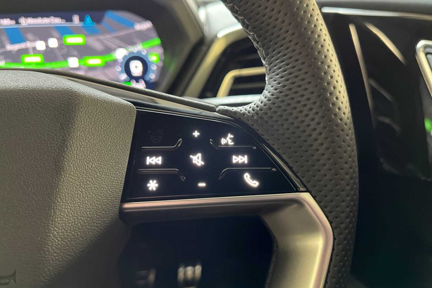 Used Audi Q4 e-tron 2025 for sale - 76576052: Photo 30