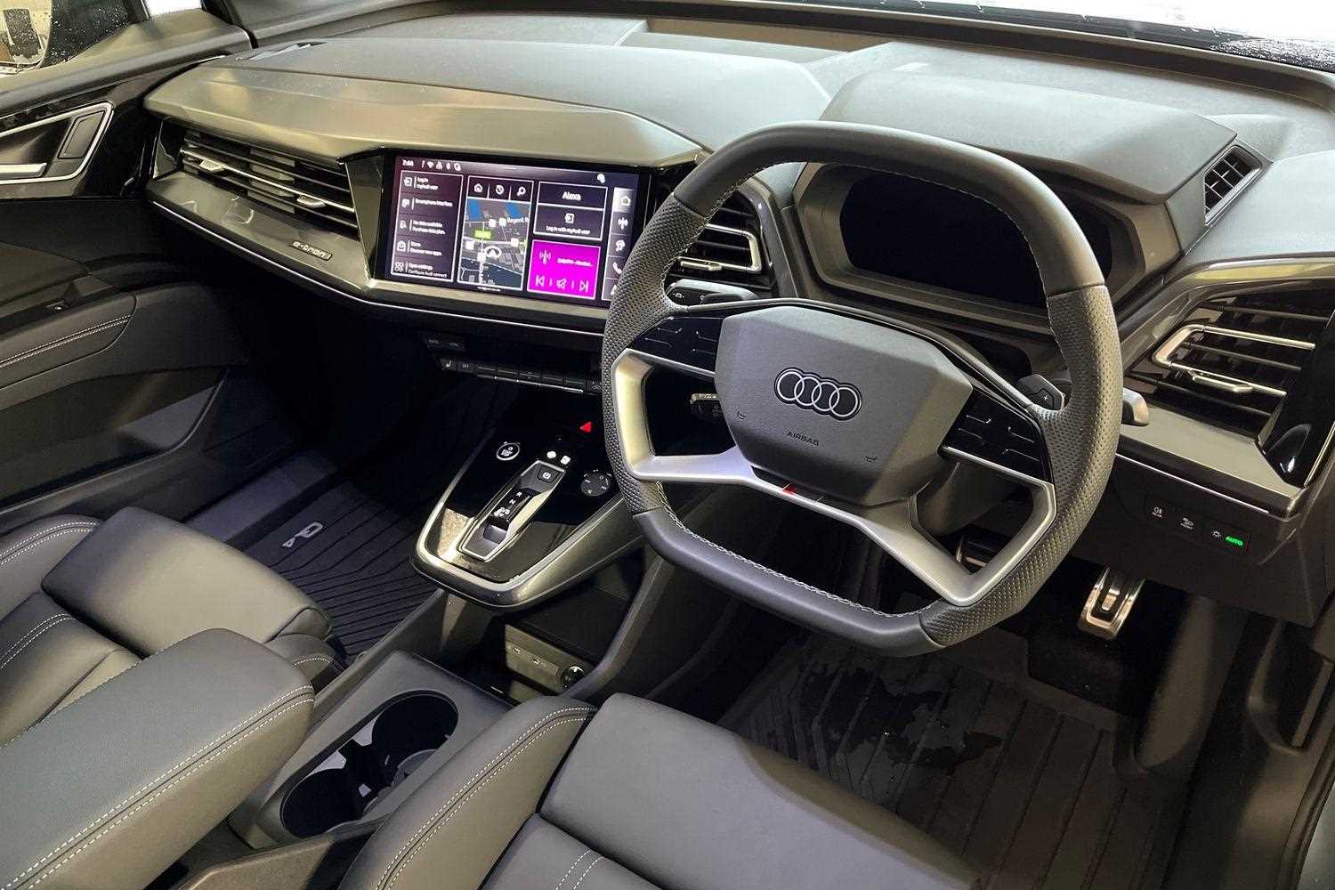 Used Audi Q4 e-tron 2025 for sale - 76576052: Photo 6